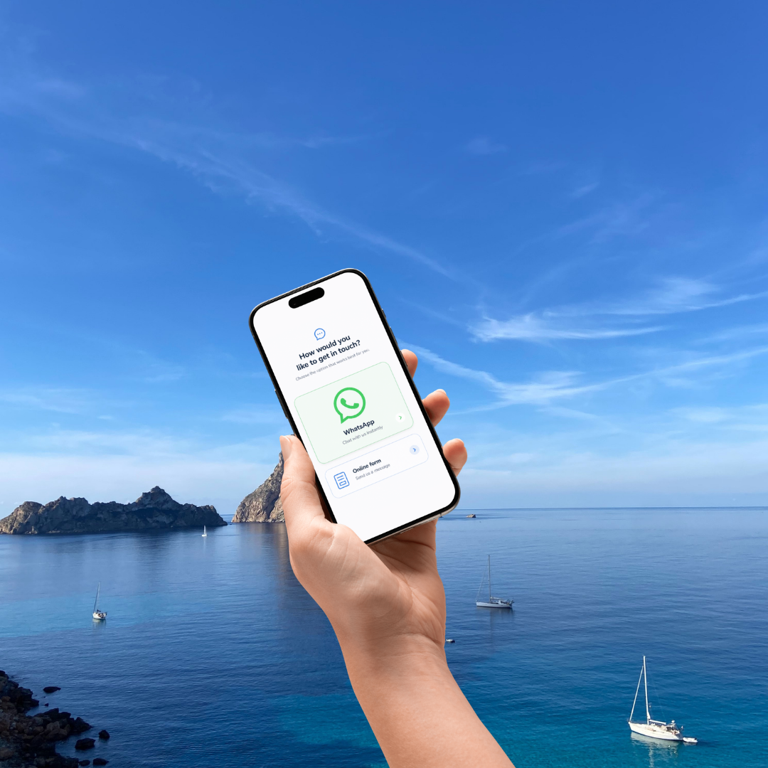 Booking luggage service via phone in Ibiza